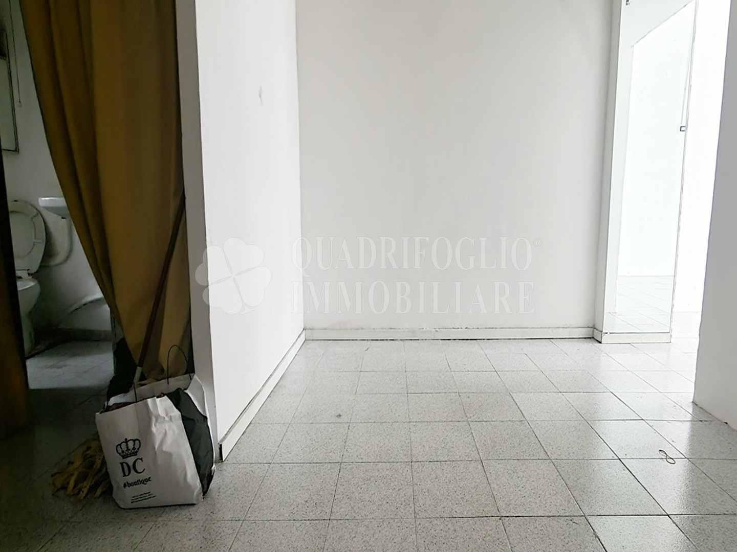 Ostia, Centro – Viale Vasco de Gama