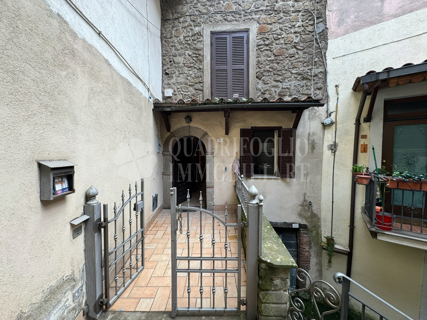 Canepina, Centro Storico – Via Conci