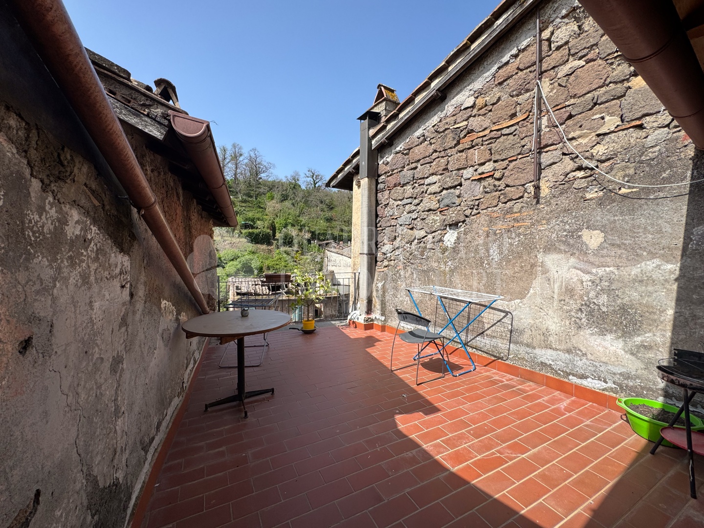 foto sito nuovo via xx settembre rempiccia VIT16-Qhzu Canepina, Centro Storico – Via XX Settembre