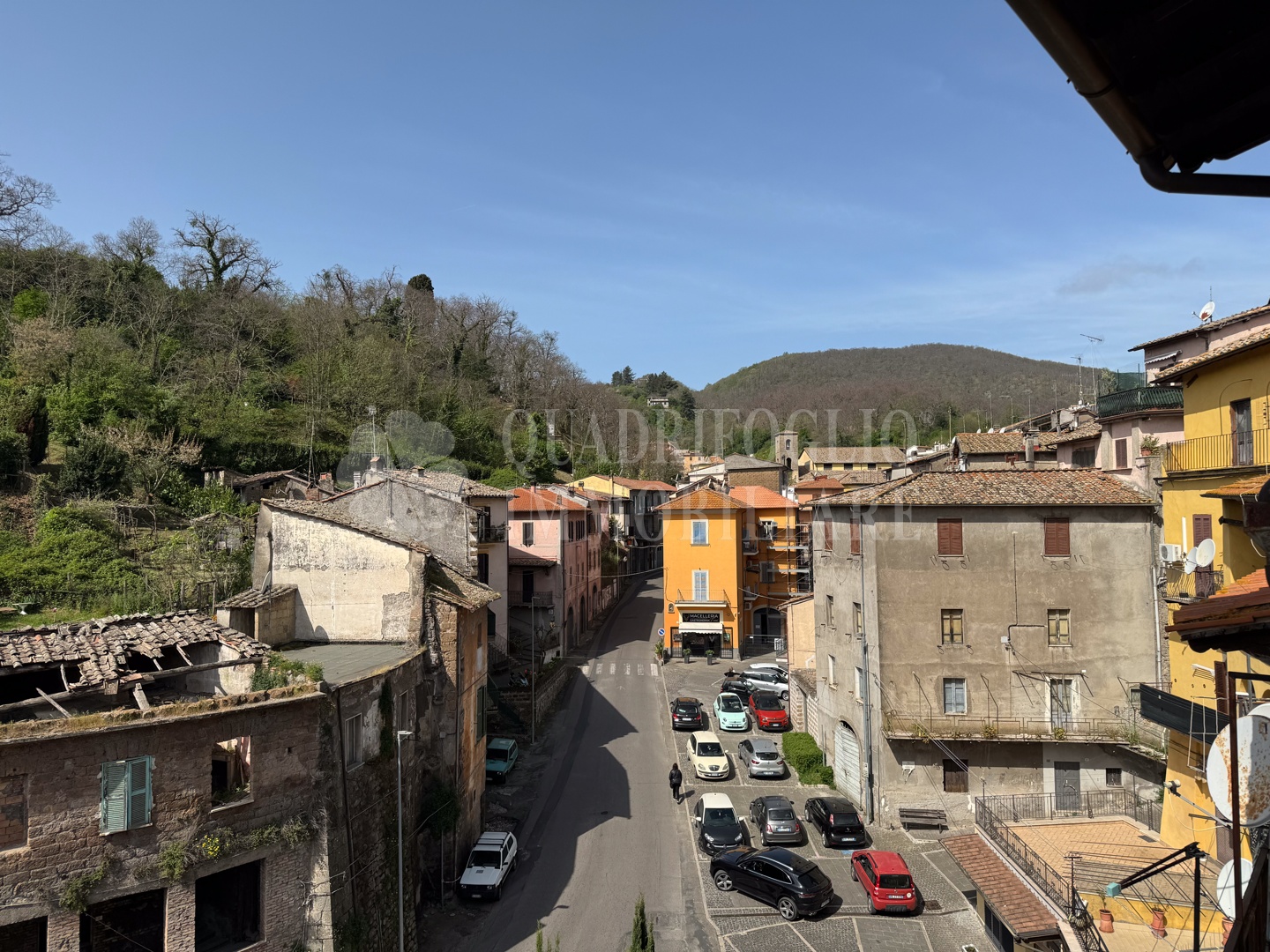 foto sito nuovo via xx settembre rempiccia VIT21-Qhzu Canepina, Centro Storico – Via XX Settembre