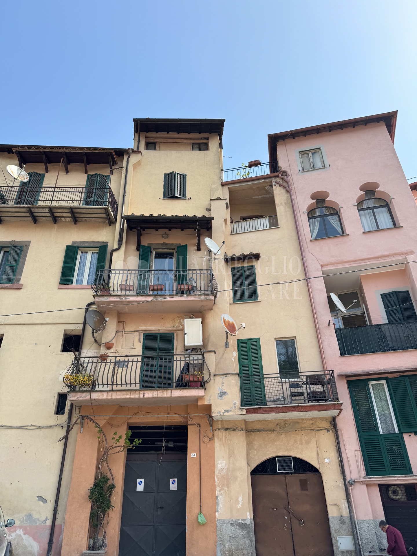 foto sito nuovo via xx settembre rempiccia VIT27-Qhzu Canepina, Centro Storico – Via XX Settembre