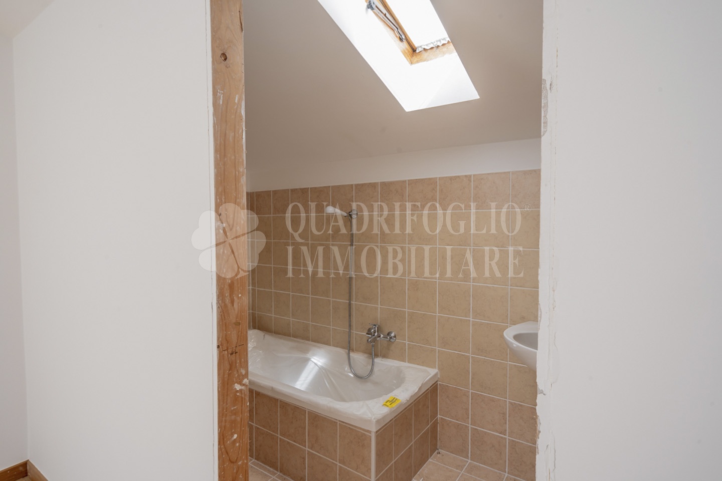 Canepina, Via Viterbo – Zappi – 2p-3p VIT17-Cck4 Canepina, Semi Centro – Via Viterbo