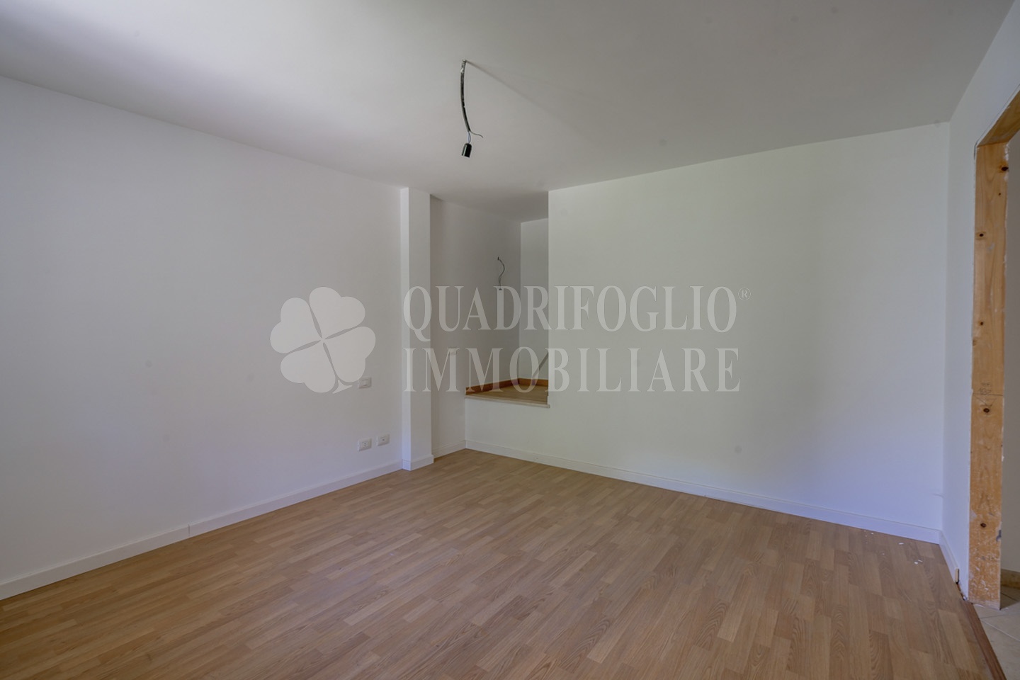 Canepina, via viterbo – zappi – pt-1p VIT19-Gh0W Canepina, Semi Centro – Via Viterbo