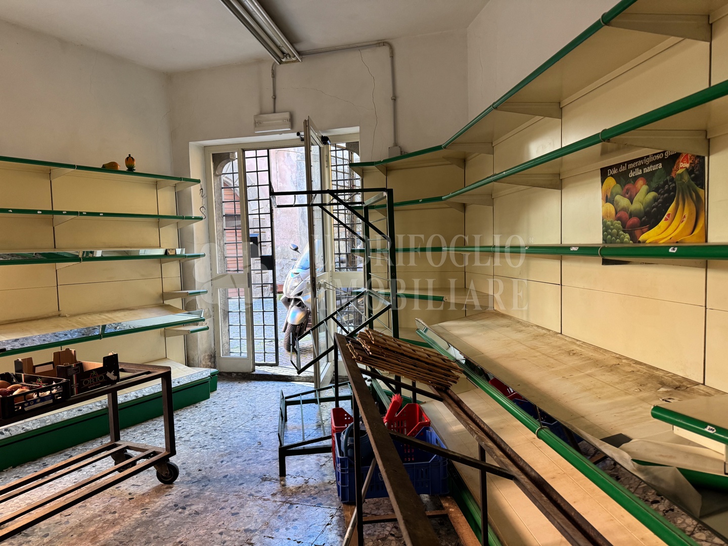 Canepina, via xx settembre – locale silvanella VIT10-VuUT Canepina, Centro Storico – Via XX Settembre