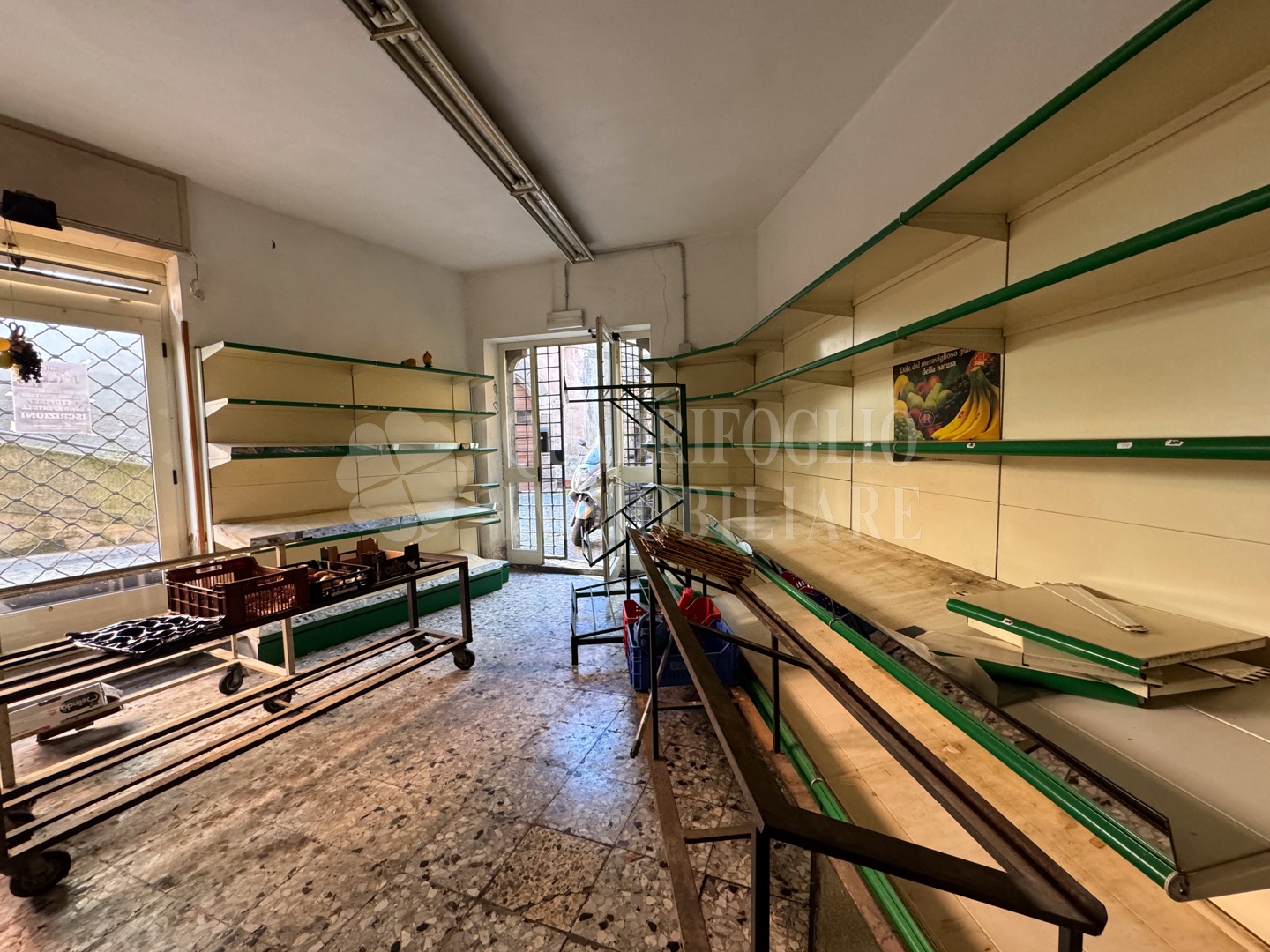 Canepina, via xx settembre – locale silvanella VIT12-VuUT Canepina, Centro Storico – Via XX Settembre