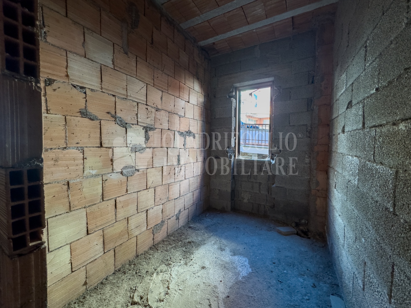 Canepina, via tonnazzano – foto sito VIT04-IWXu Canepina, Semi Centro – Via Aldo Moro