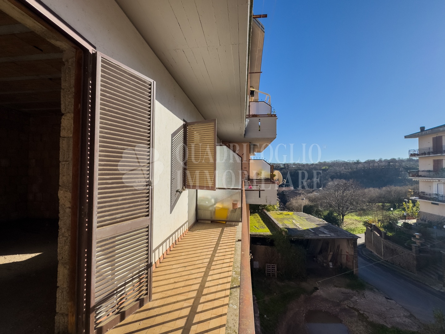 Canepina, via tonnazzano – foto sito VIT18-IWXu Canepina, Semi Centro – Via Aldo Moro