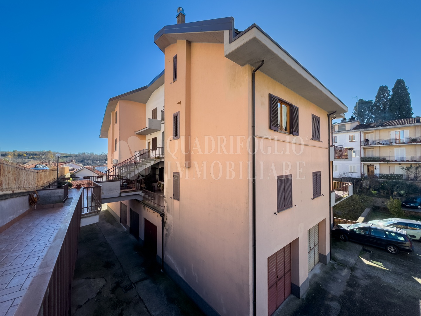 Canepina, via tonnazzano – foto sito VIT27-IWXu Canepina, Semi Centro – Via Aldo Moro