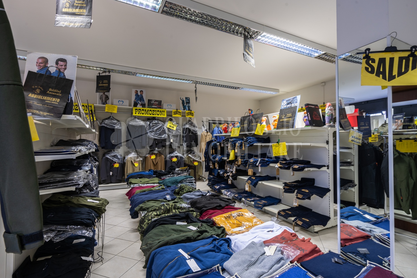 Vallerano, semi centro – Via Dante Alighieri