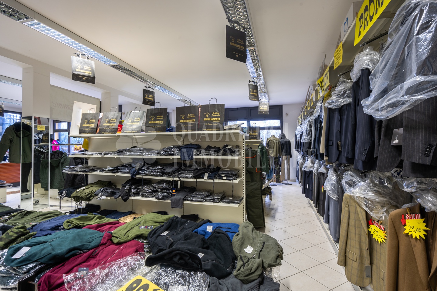 Vallerano, semi centro – Via Dante Alighieri