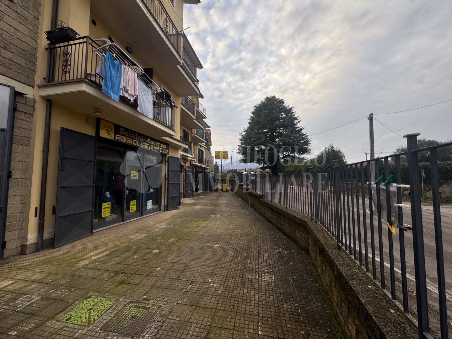Vallerano, semi centro – Via Dante Alighieri