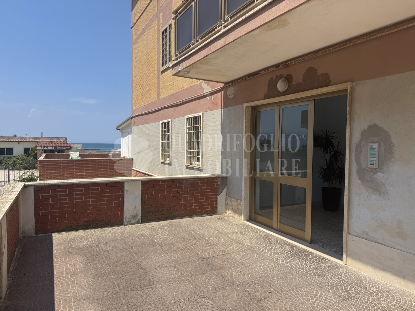 BORTOLOTTI CR09-xA4X Pomezia, Torvaianica – Lungomare delle Sirene