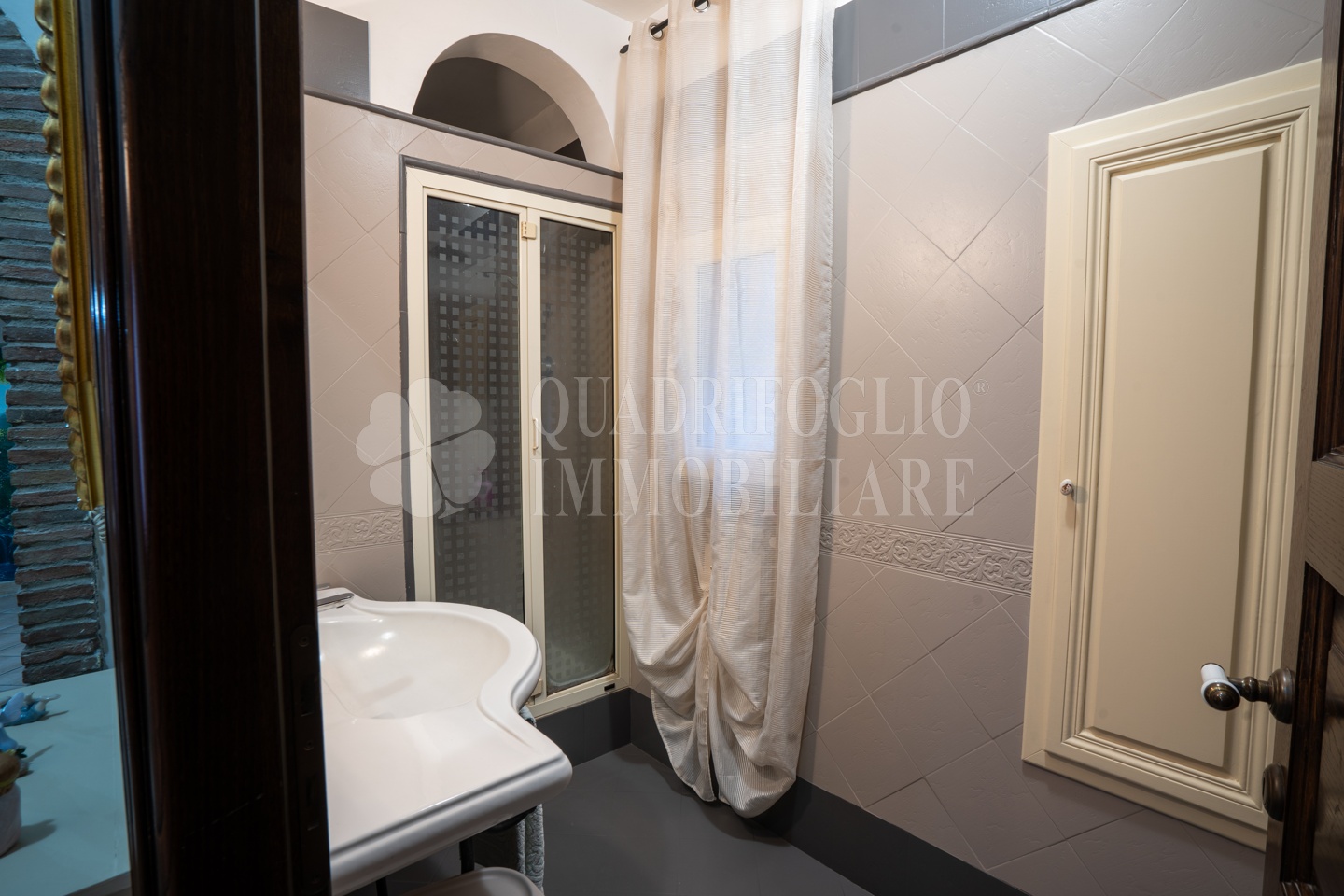 Via portapiagge Orfeo – foto sito VIT15-MEQs Canepina, Centro Storico – Via Portapiagge
