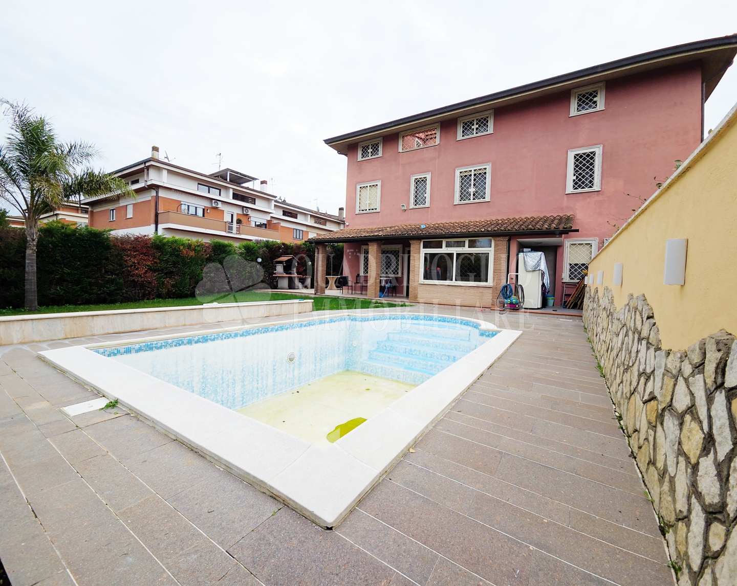 Roma, Axa –Via Tespi