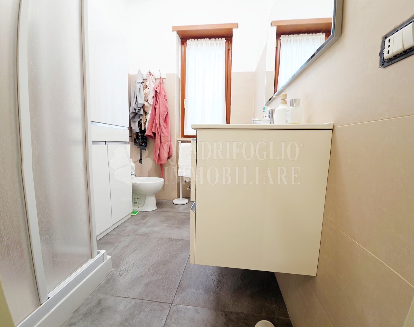 Roma, Axa –Via Tespi