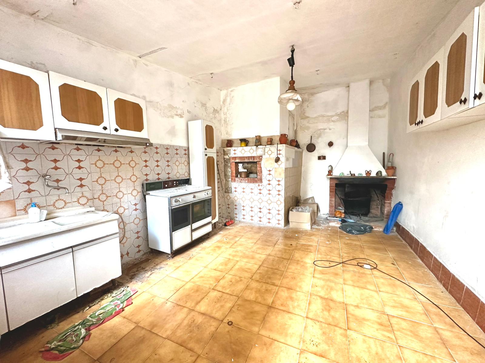 27 Frosinone, Sant’Apollinare – Via Agnone