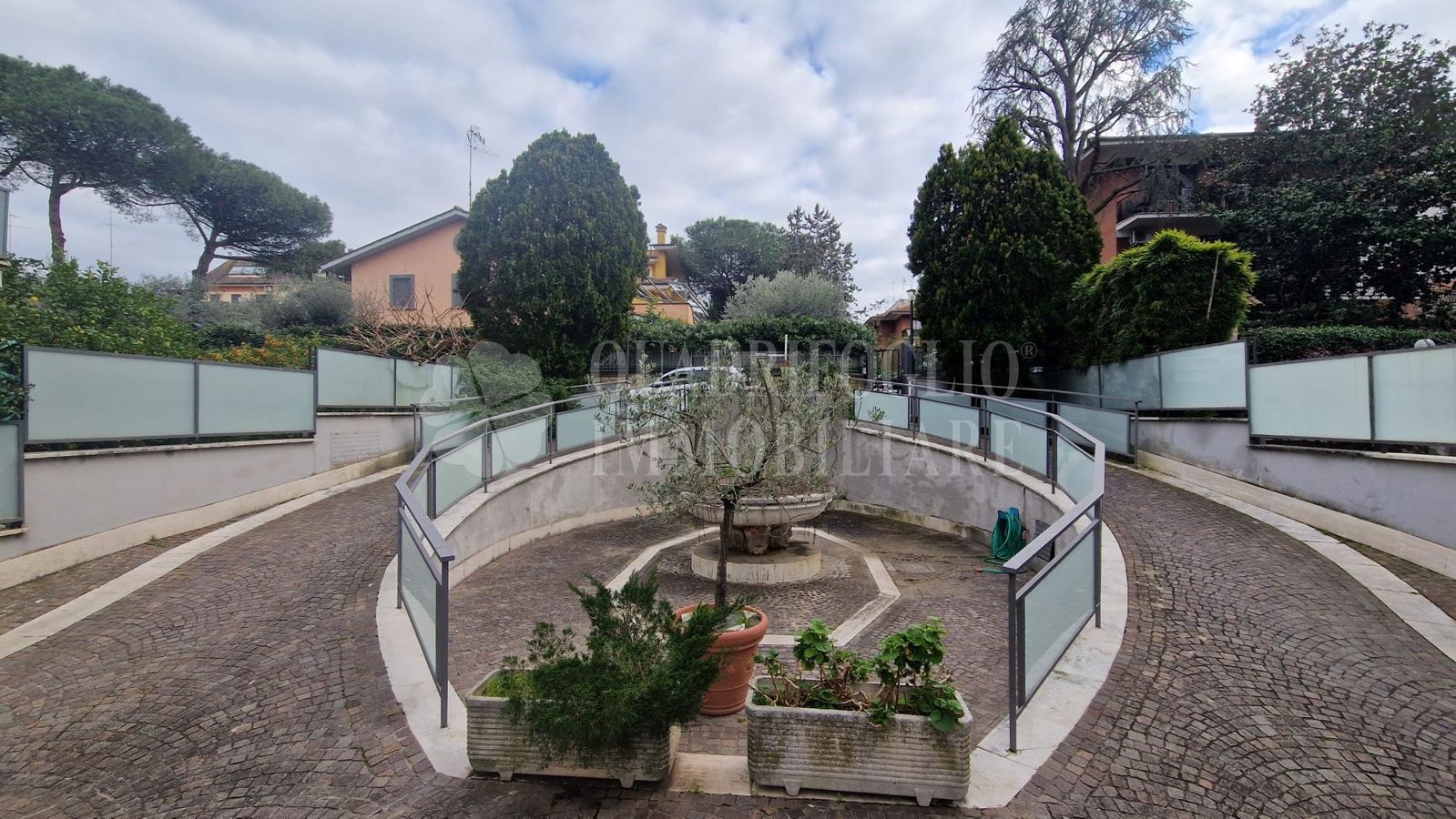 Roma, Tomba di Nerone, Via Castelliri