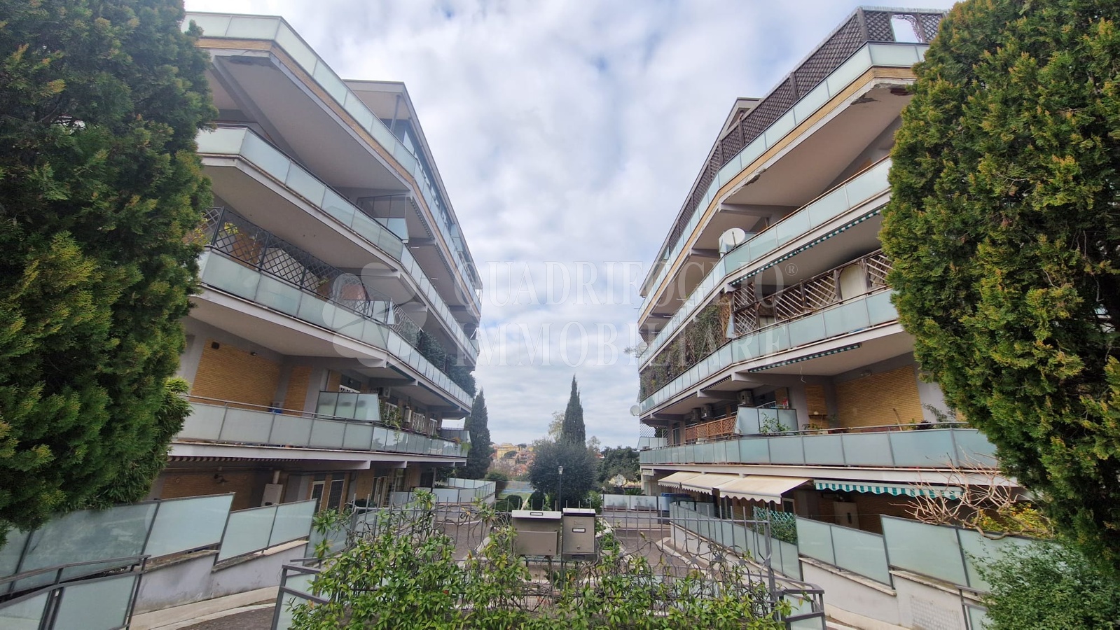 Roma, Tomba di Nerone, Via Castelliri