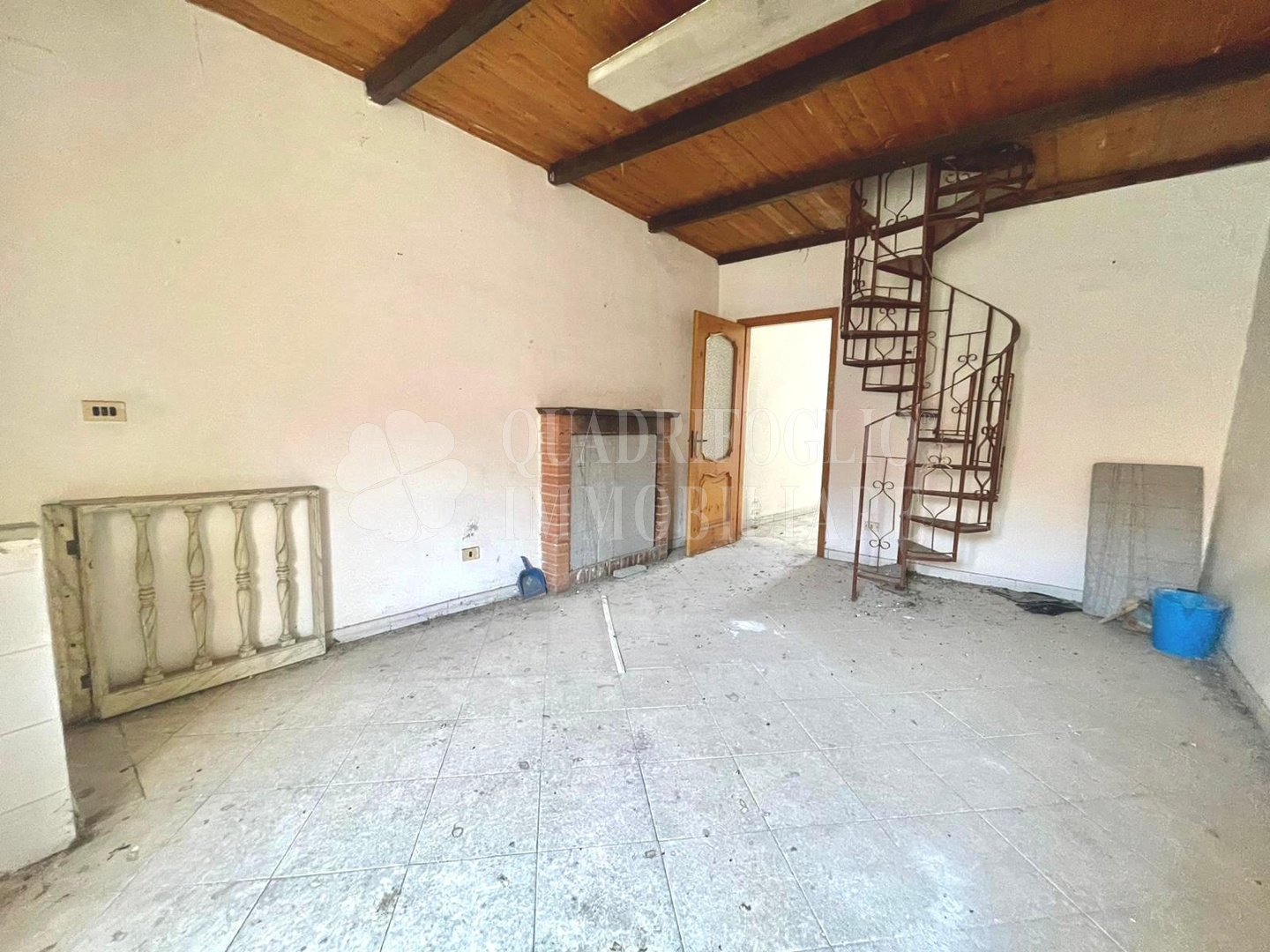 10a Teano, Centro Storico – Vico Viola