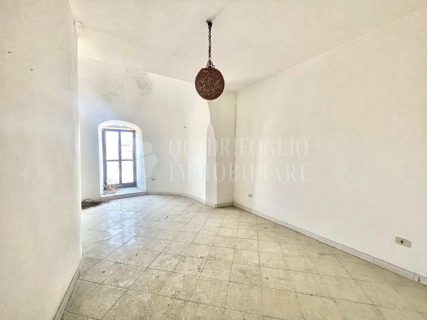 13 Teano, Centro Storico – Vico Viola