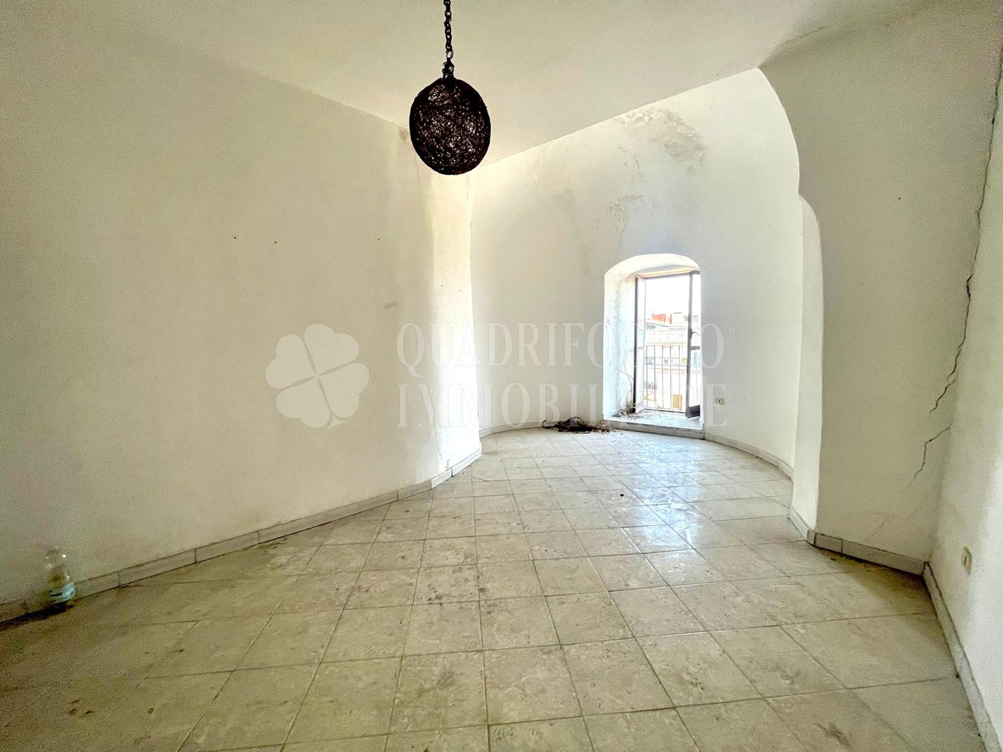 14 Teano, Centro Storico – Vico Viola