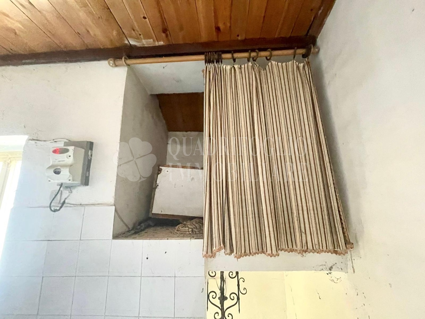 19 Teano, Centro Storico – Vico Viola