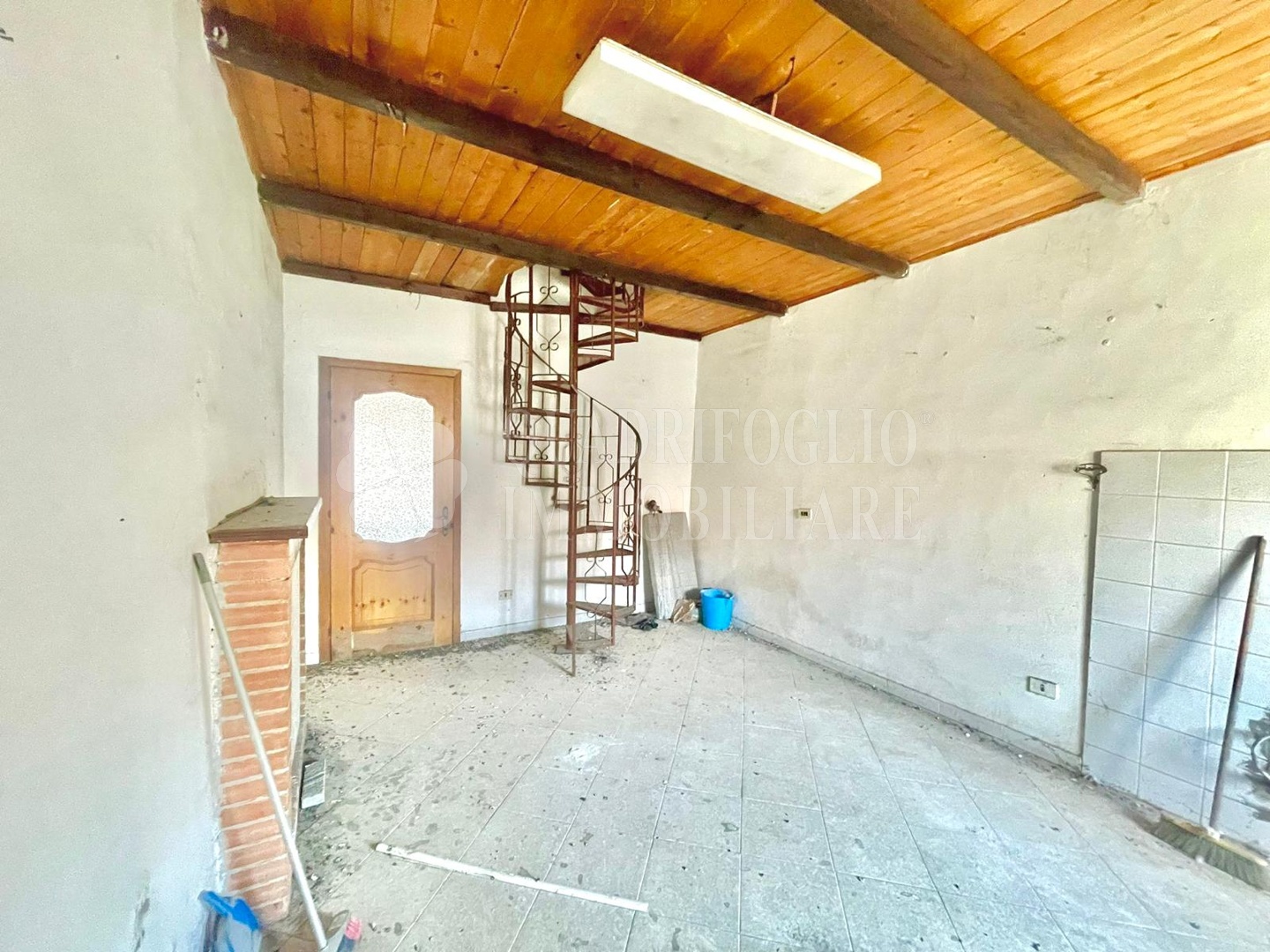 7a Teano, Centro Storico – Vico Viola