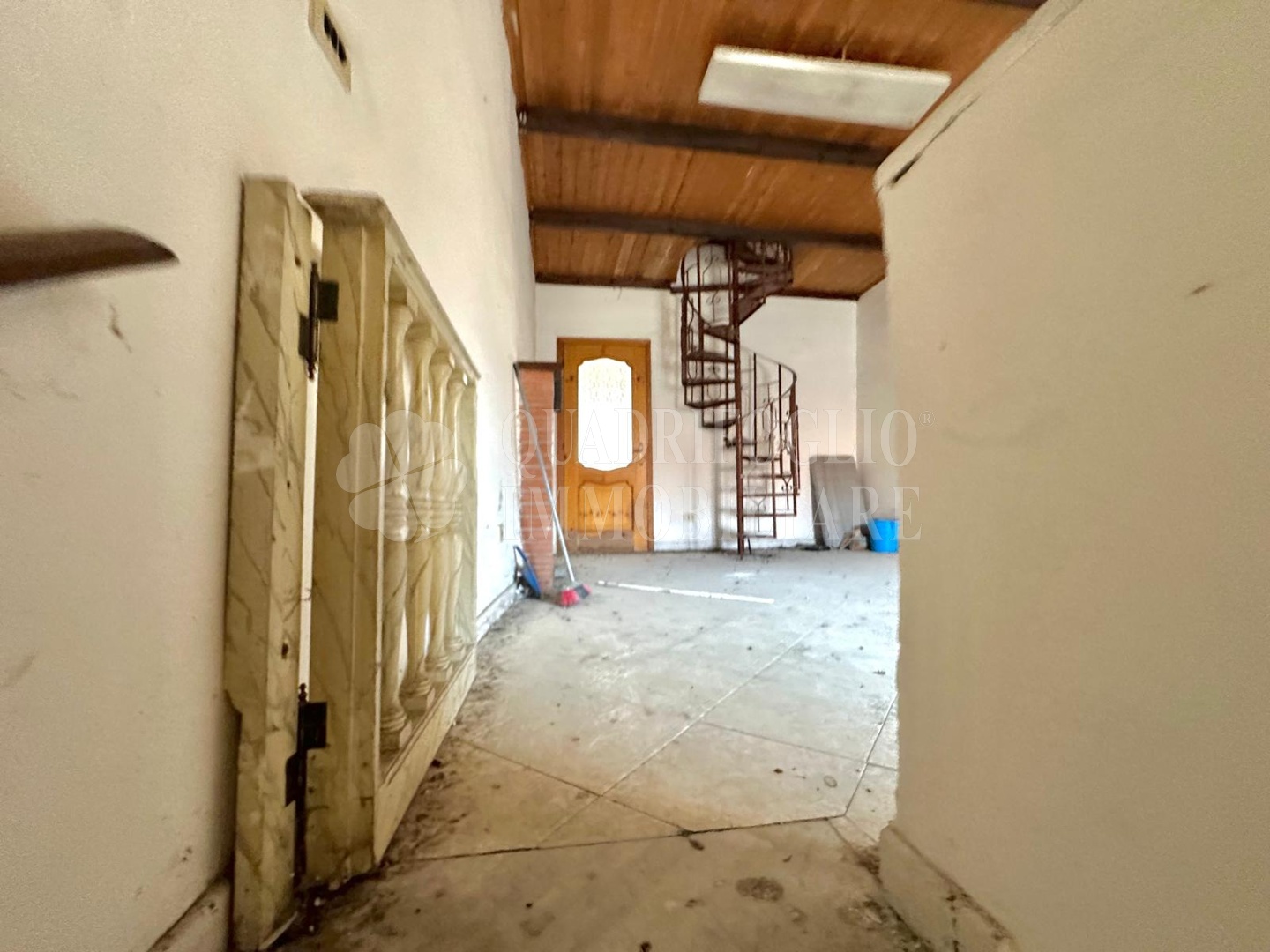 8a Teano, Centro Storico – Vico Viola