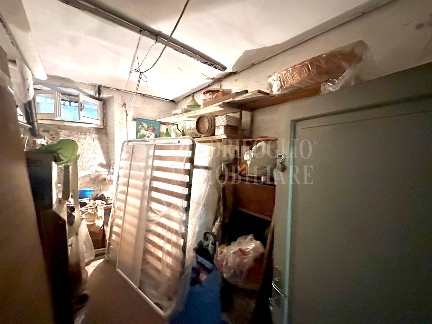 CANTINA LA SPEZIA CAS14-Q9kT Roma, San Giovanni – Via La Spezia