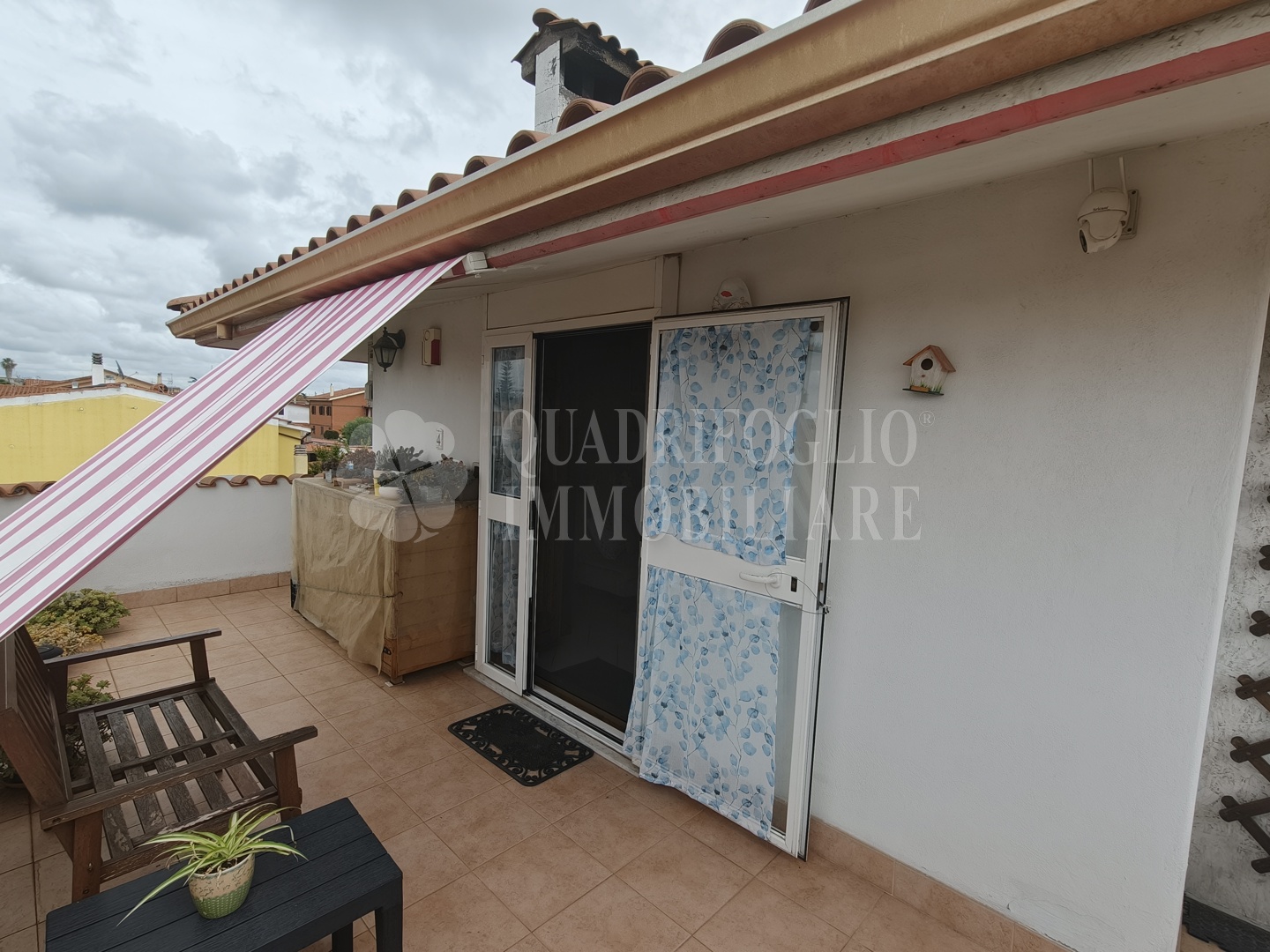 FOTO MIRABELLA CR07-vJo4 Ardea, Nuova Florida – Via Isernia