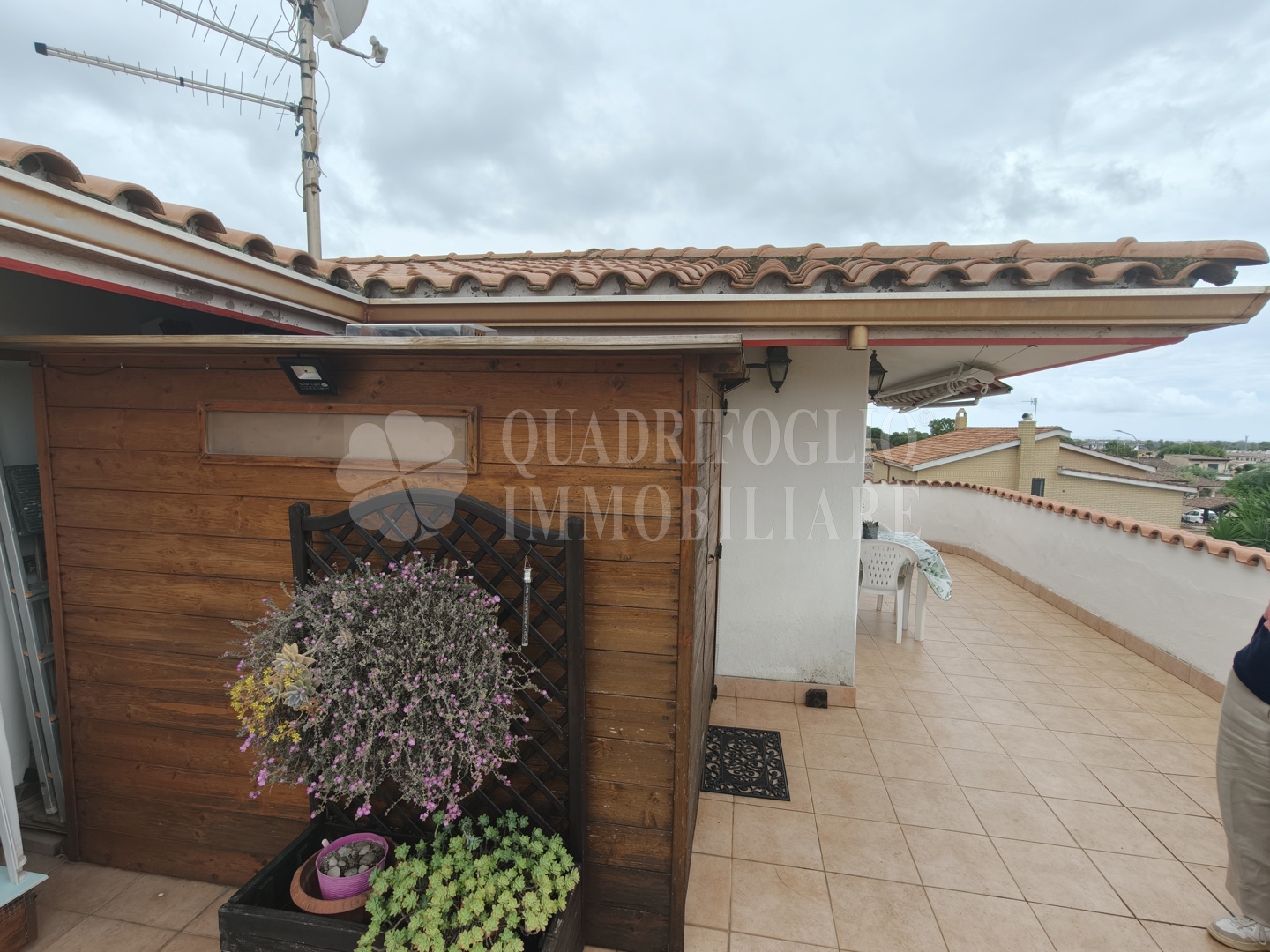 FOTO MIRABELLA CR19-vJo4 Ardea, Nuova Florida – Via Isernia