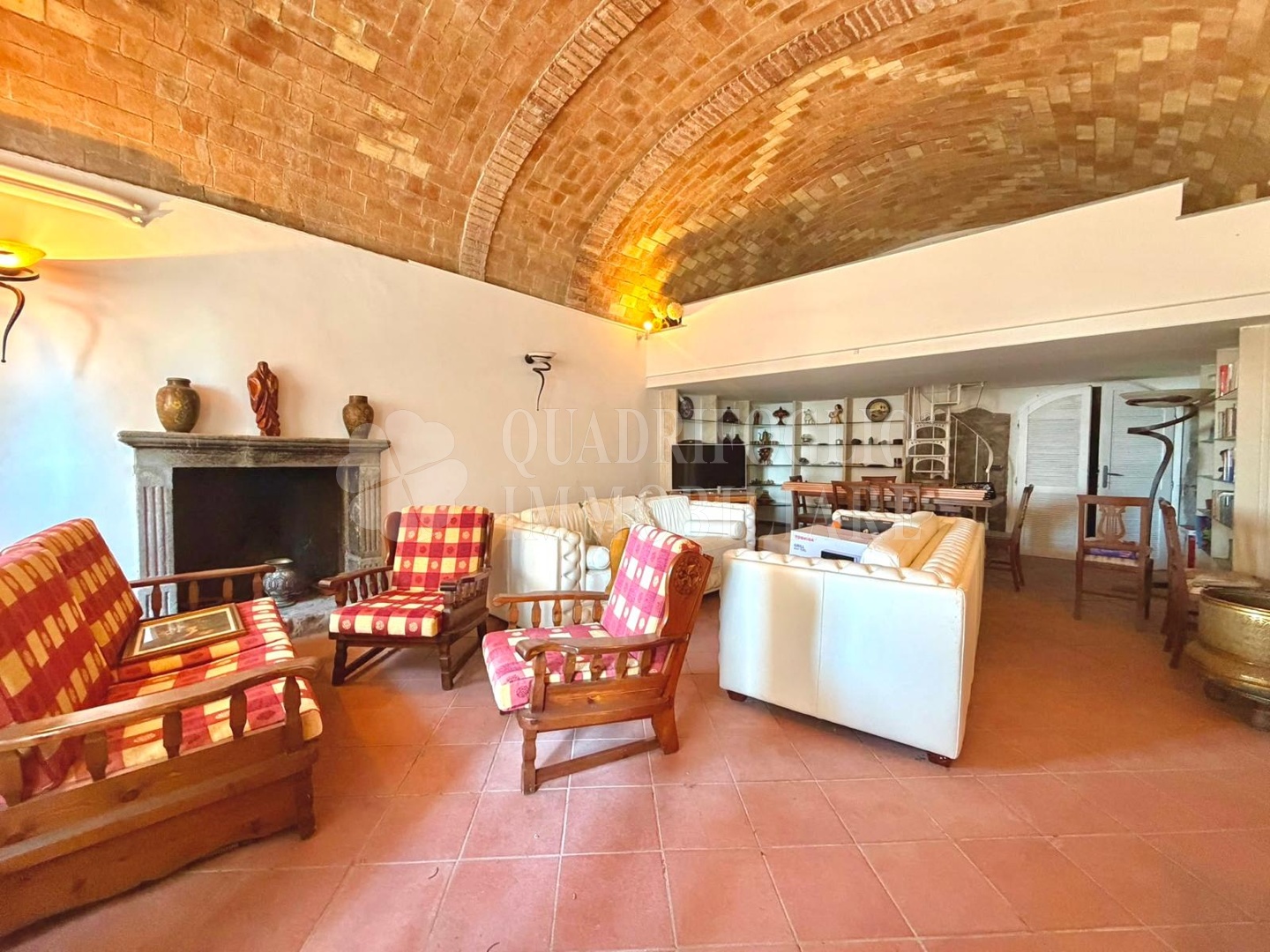 montef CAS05-gTVg Viterbo, Montefiascone – Via Isonzo