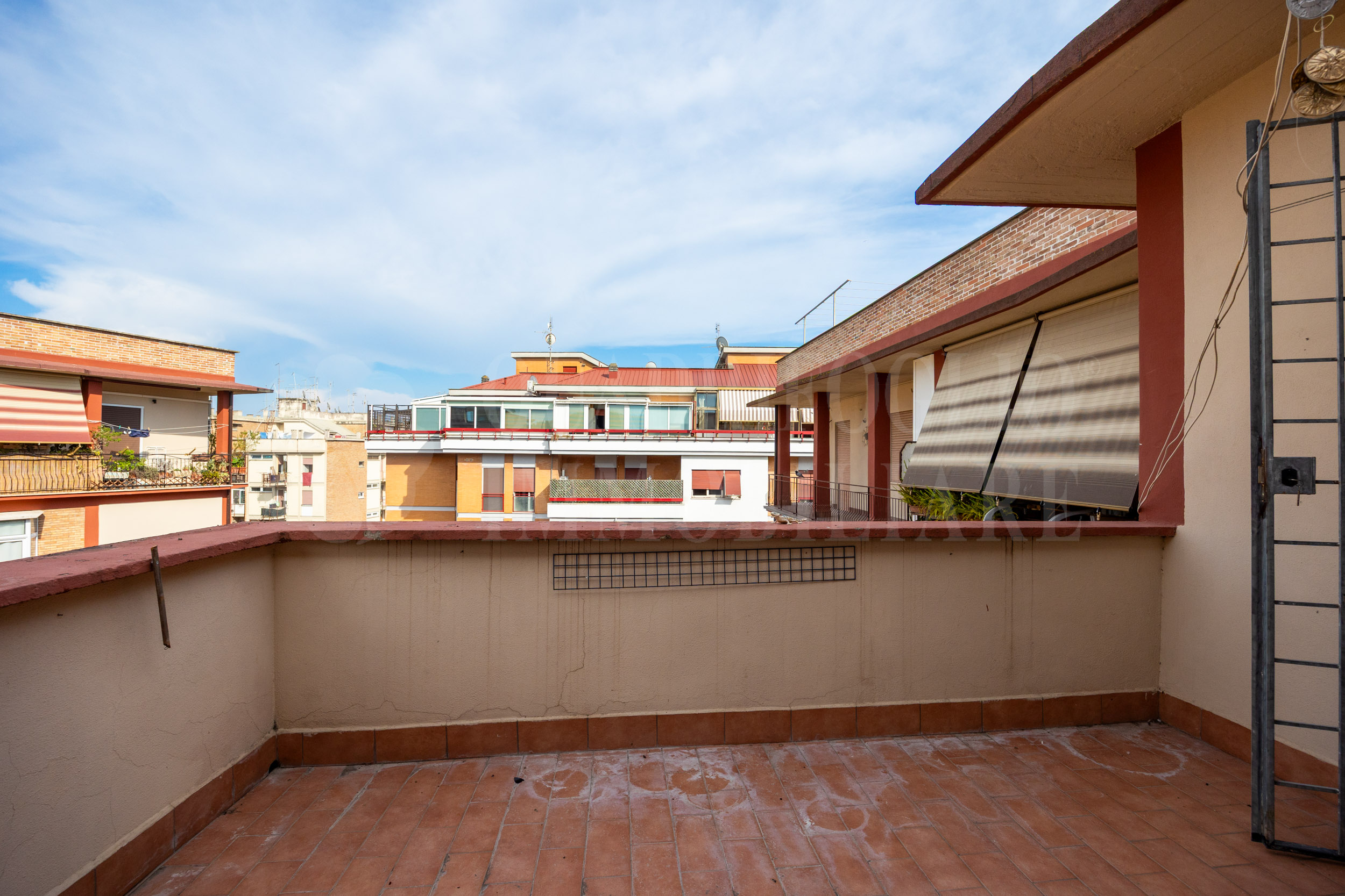 13 – Terrazzo (dettaglio) Ostia, Levante Pineta- Via Ferdinando Acton