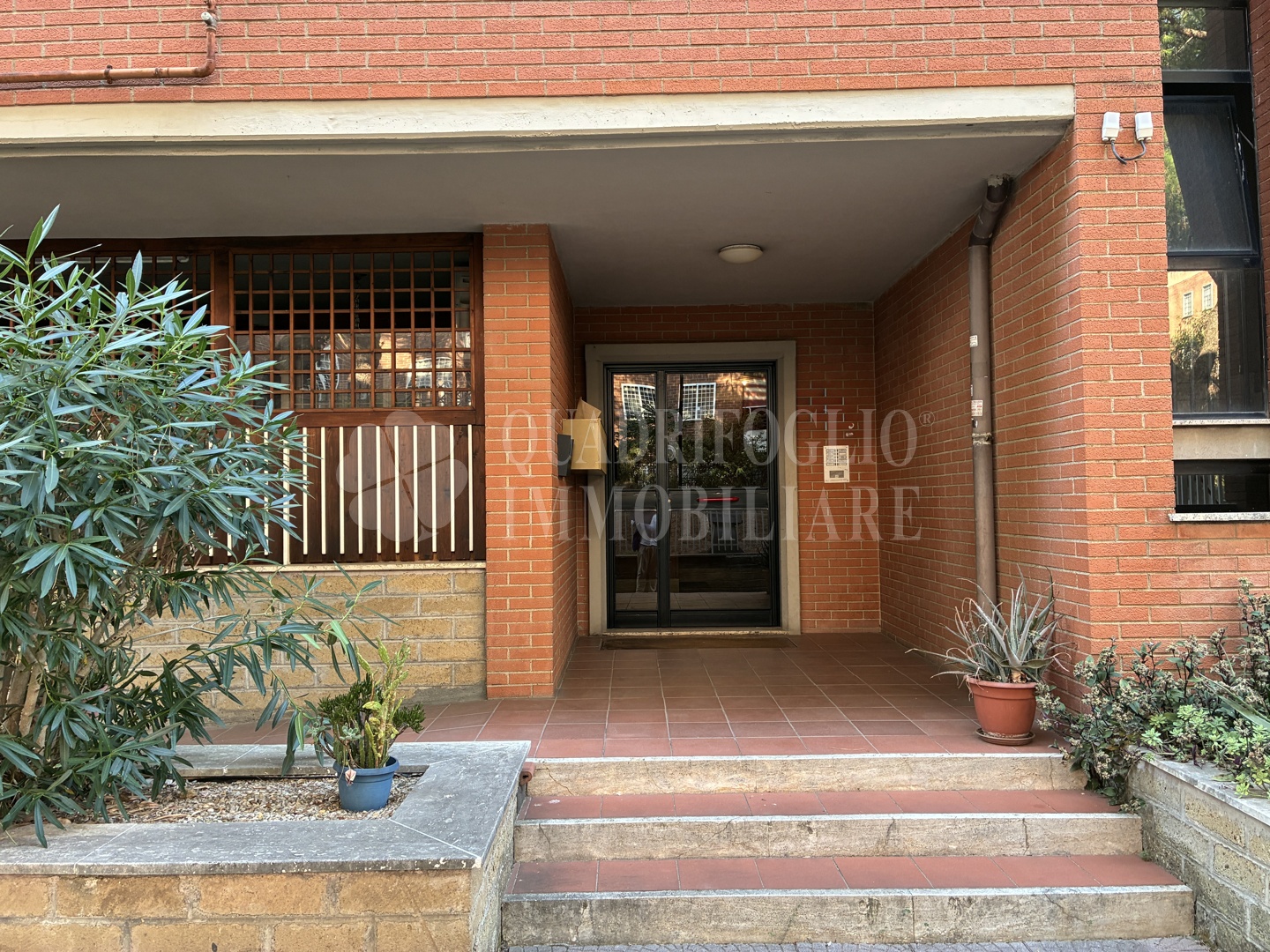 HH GAR11-JGzo Roma, Portuense/Trullo – Via Lanfranco Maroi