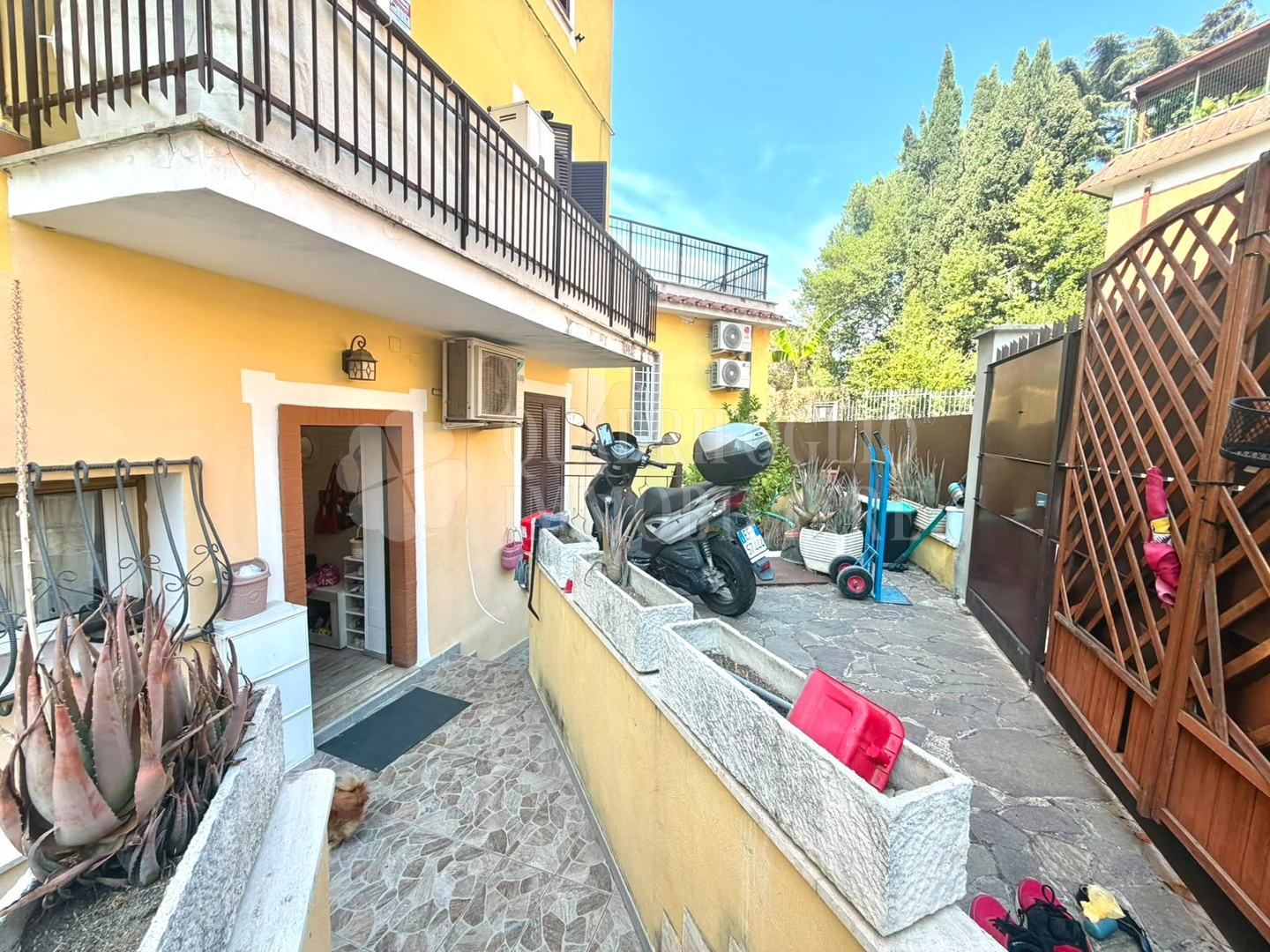 2 Roma, Ottavia – Via Raffaele Filamondo
