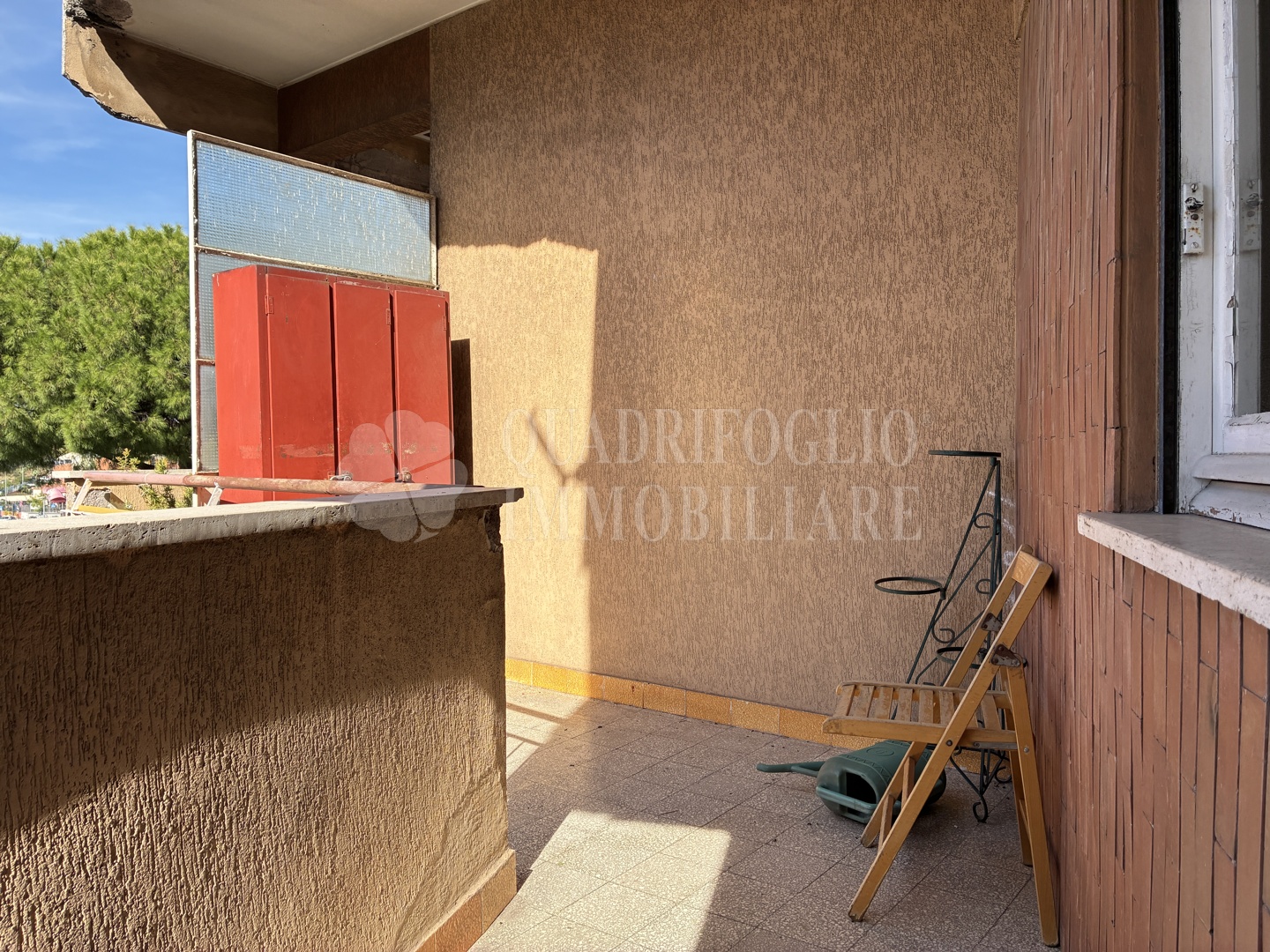 CE GAR05-htsU Roma, Centocelle – Piazzale delle Gardenie