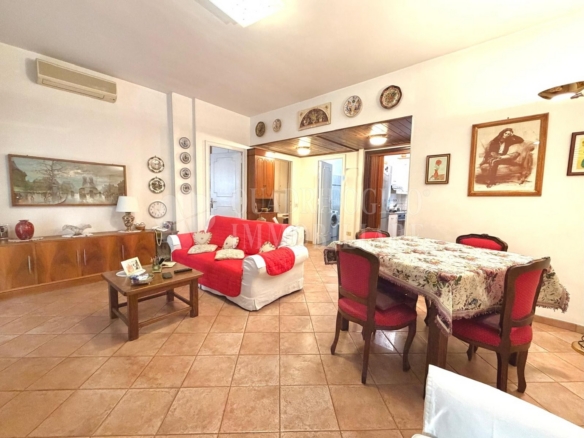 Roma, Appio Latino – Via Savona