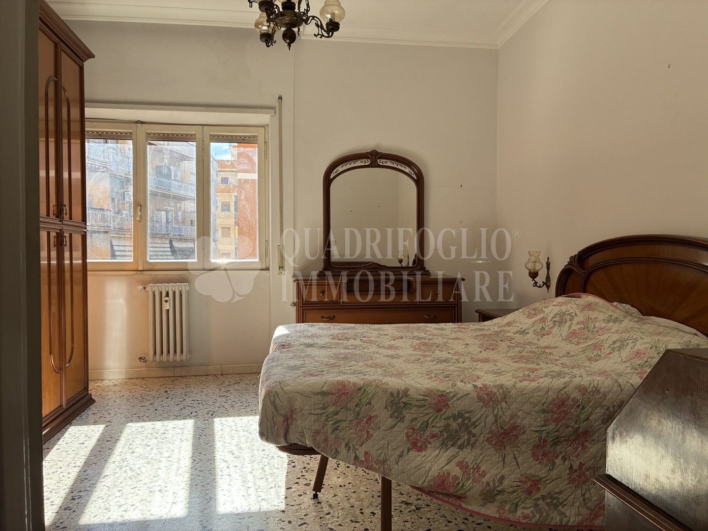 XX GAR08-tsHW Roma, Centocelle – Piazzale delle Gardenie