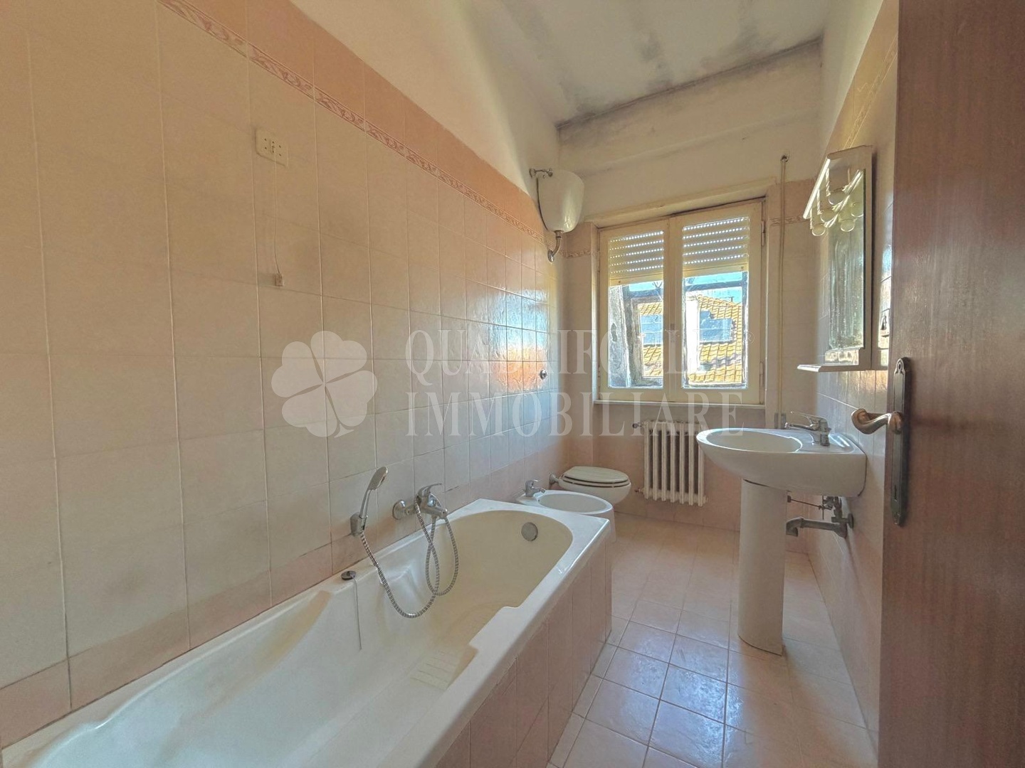 bassano romano CAS24-C9Ed Viterbo, Bassano Romano – Via del Vignola