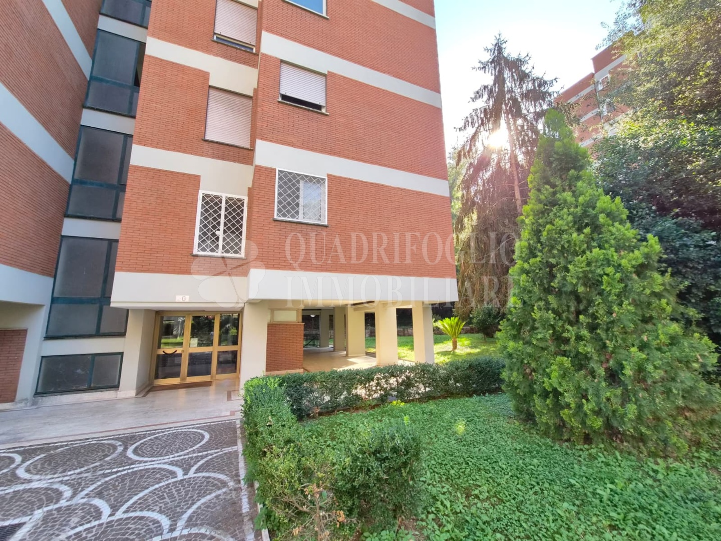 m RDR19-Hu6W Roma, Eur Tintoretto – Viale del Tintoretto
