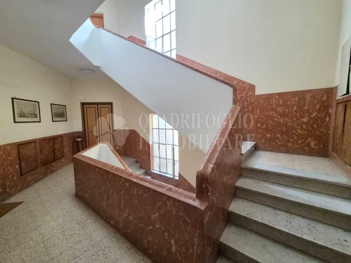 Roma – Re di Roma, Via Vercelli