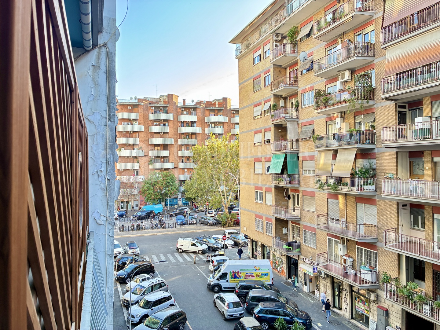 Roma, Garbatella- Via Gaetano Casati