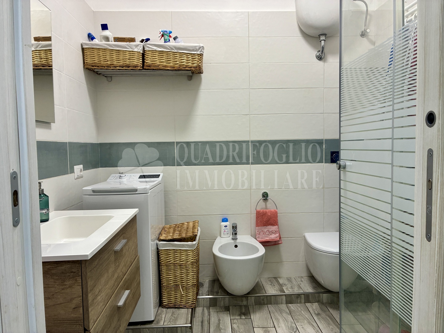 Roma, Garbatella- Via Gaetano Casati