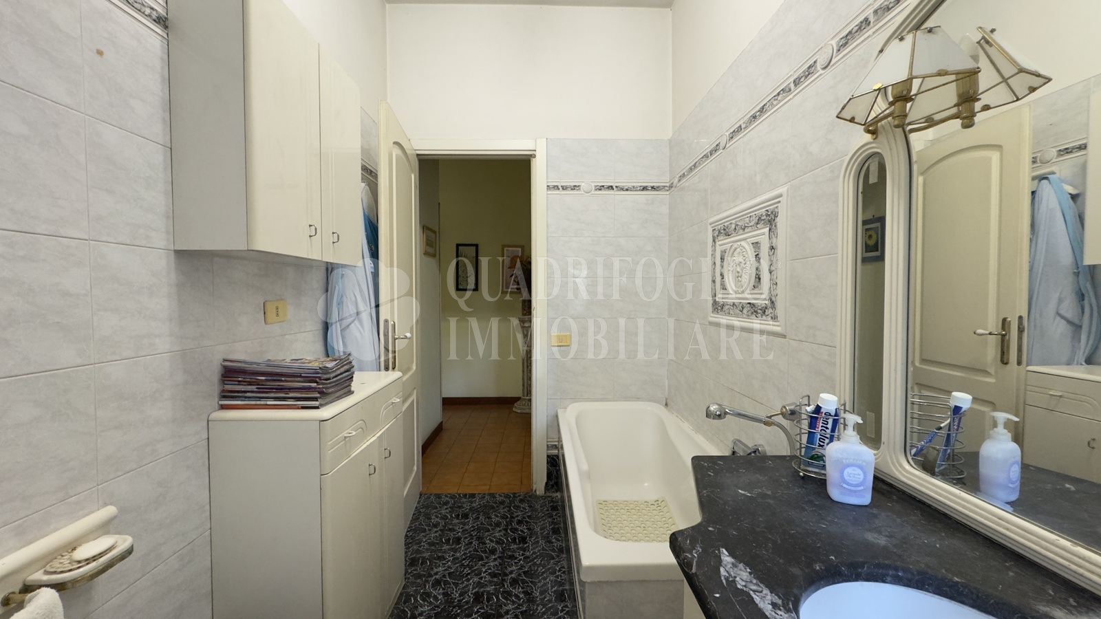 servizio e garage eur CIN03-jfwF Roma , Eur – Via Ildebrando Vivanti